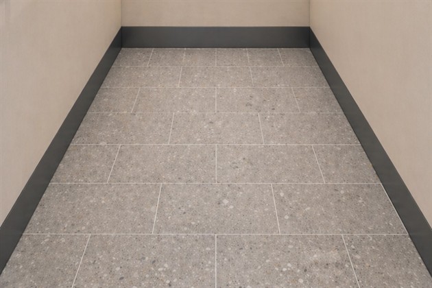 Klinker 300x300 mm ljusgrå matt MÅTTBESTÄLLS